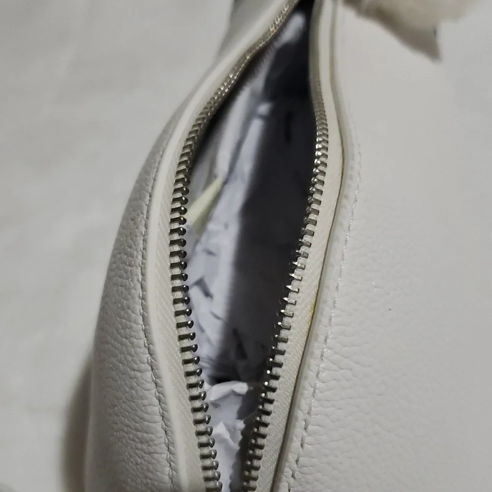 Kate Spade New York‎ Artic Friends Polar Bear. NWT. WHITE.